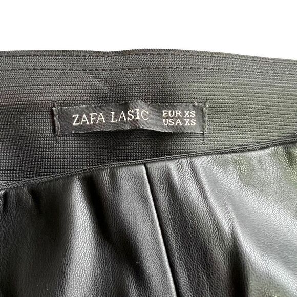 Vegan Leather Stretch Pants - Zafa Lasik - Sz: XS - Picture 5 of 6